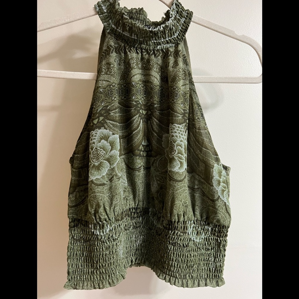 Guess Top